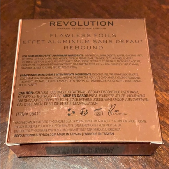Revolution Flawless Foils Eye Foil Intense - Picture 2 of 2
